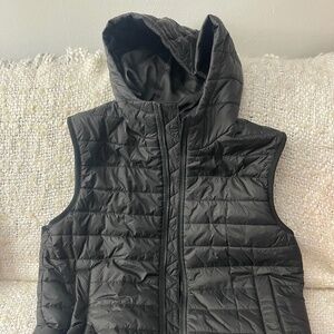 Brand new HUGO BOSS quilted vest. NWT